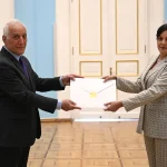 Al igual que Armenia en Uruguay, ahora Uruguay también tiene a su embajadora en Armenia